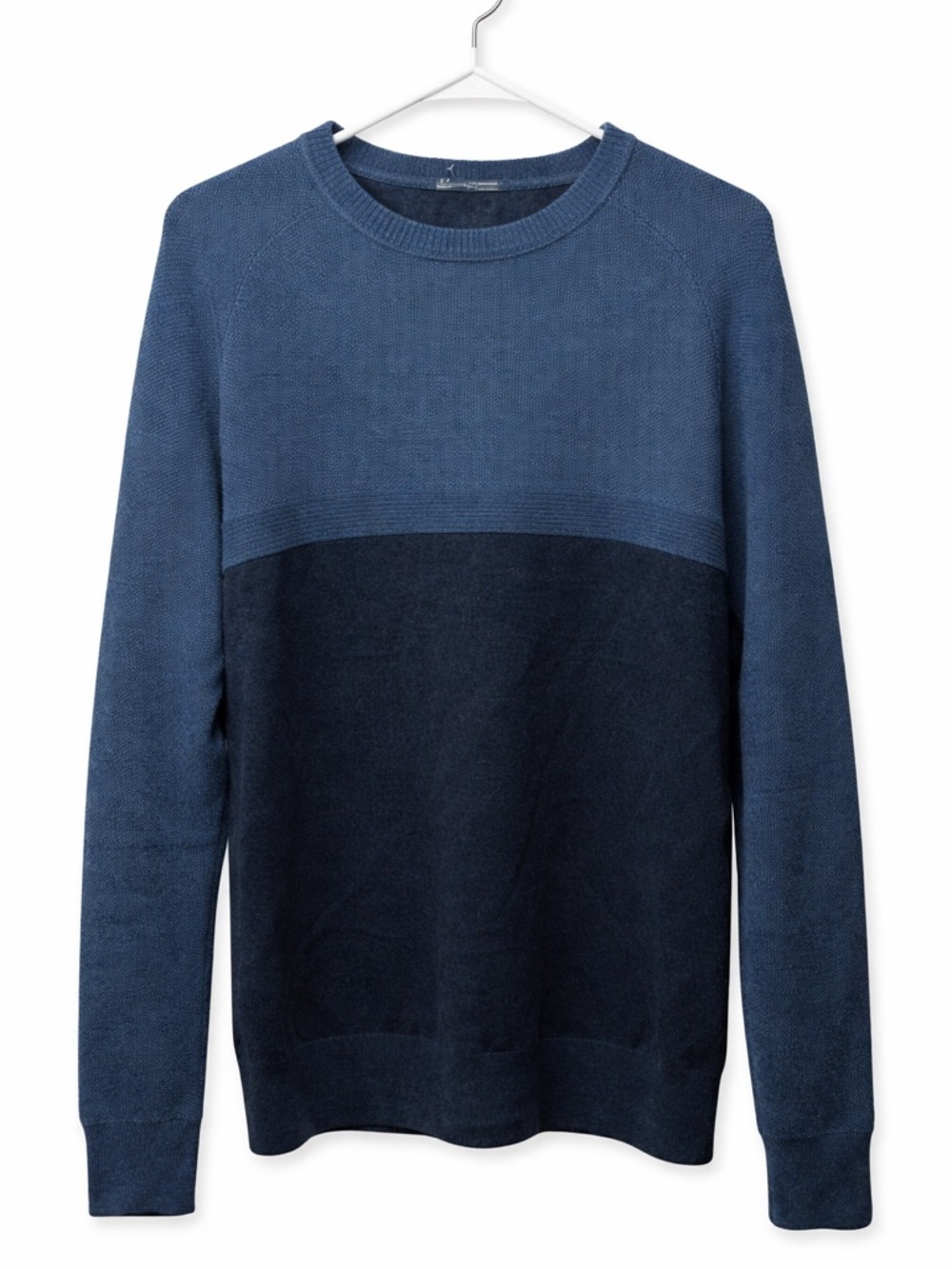 Under Armour Men’s Two-Tone Blue Crewneck Sweater